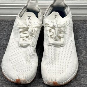 Flux Footwear: Adapt Run. White Knit color, women’s 7.5 men’s 6